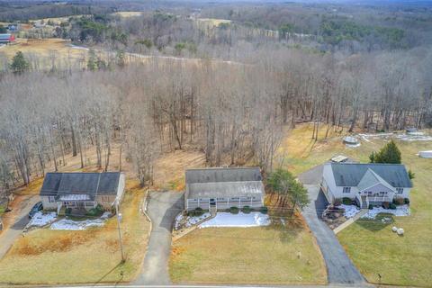 10361 Goodview Rd, Goodview, VA 24095 photo 4