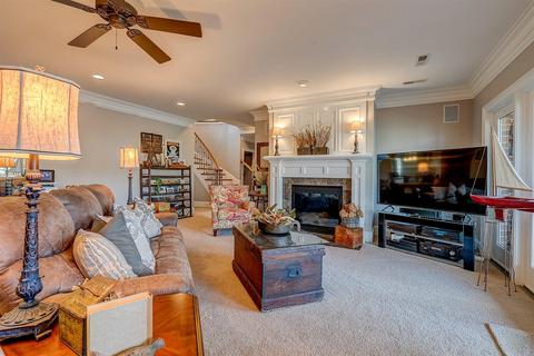 205 E Pointe Dr, Penhook, VA 24137 photo 73