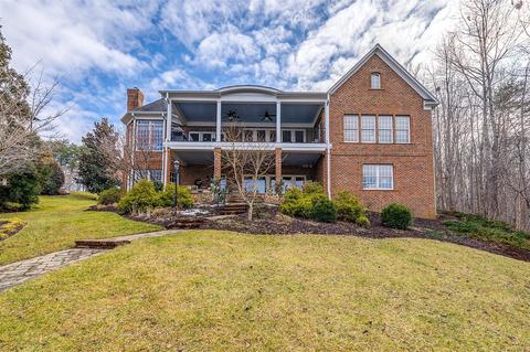 205 E Pointe Dr, Penhook, VA 24137 photo 88