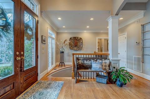205 E Pointe Dr, Penhook, VA 24137 photo 5
