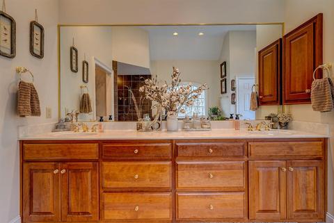 205 E Pointe Dr, Penhook, VA 24137 photo 35