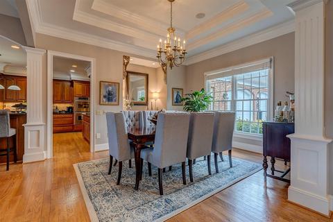 205 E Pointe Dr, Penhook, VA 24137 photo 9