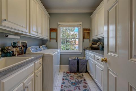 205 E Pointe Dr, Penhook, VA 24137 photo 44