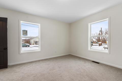 910 3rd St, Radford, VA 24141 photo 17