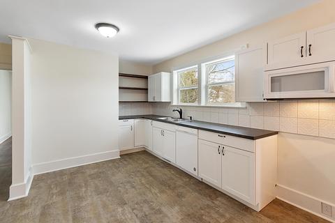 910 3rd St, Radford, VA 24141 photo 28