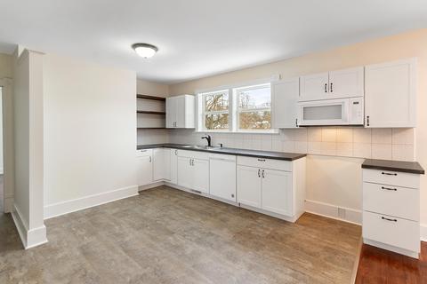 910 3rd St, Radford, VA 24141 photo 27
