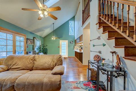 118 Cascade Dr, Vinton, VA 24179 photo 6