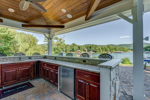 136 E View Cir, Penhook, VA 24137 photo 68