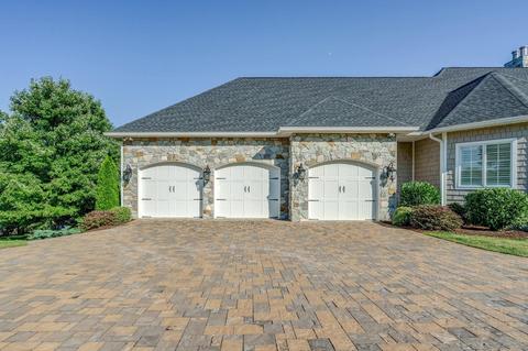 136 E View Cir, Penhook, VA 24137 photo 6