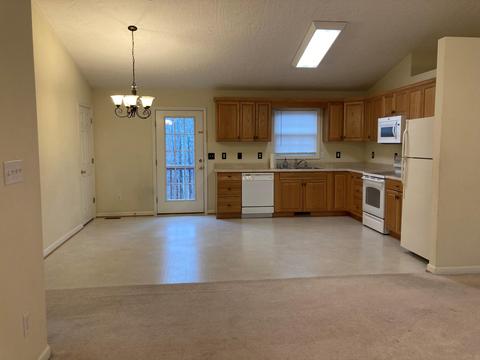 1275 Gate Ln, Moneta, VA 24121 photo 4