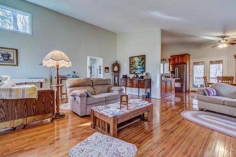 73 Boulder Point Dr, Hardy, VA 24101 photo 11