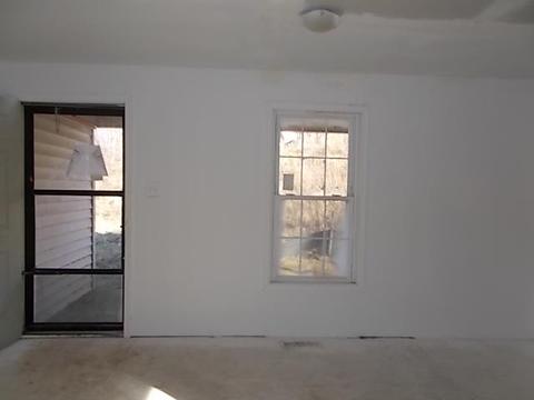 4554 Irisburg Rd, Axton, VA 24054 photo 7