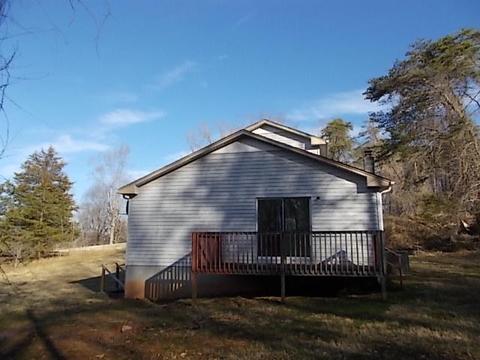 4554 Irisburg Rd, Axton, VA 24054 photo 5