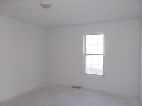 4554 Irisburg Rd, Axton, VA 24054 photo 10