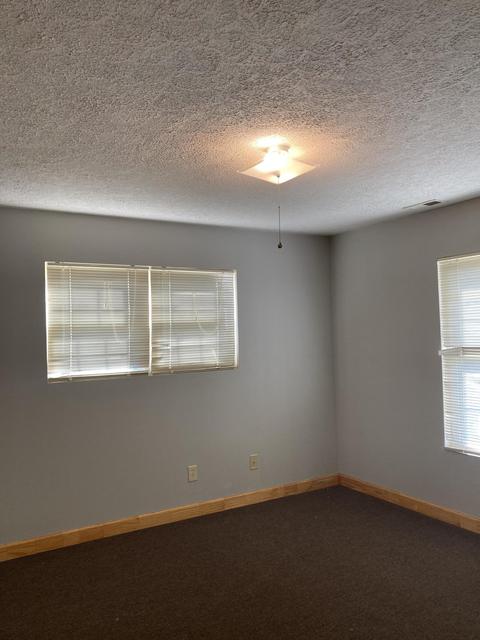 2017 Hollins Rd NE, Roanoke, VA 24012 photo 3