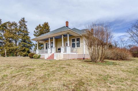 185 Tabernacle Rd, Penhook, VA 24137 photo 3