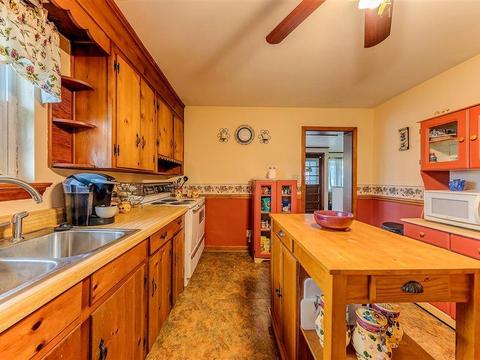 621 Bowman Ave, Salem, VA 24153 photo 12