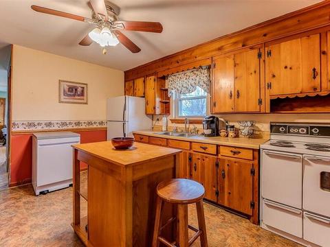 621 Bowman Ave, Salem, VA 24153 photo 14