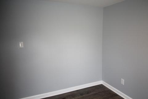 528 E Main St, Bedford, VA 24523 photo 9