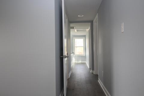 528 E Main St, Bedford, VA 24523 photo 14