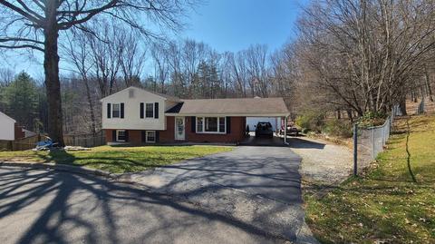705 Estates Rd SE, Roanoke, VA 24014 photo 1
