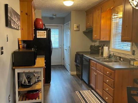 1076 Old Station Loop, Hardy, VA 24101 photo 5
