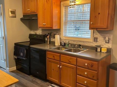 1076 Old Station Loop, Hardy, VA 24101 photo 3