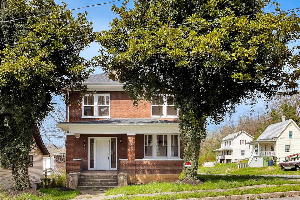 610 8th St NW, Roanoke, VA 24016 1 Photos MLS 878219 Movoto