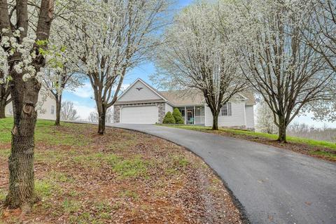 8500 Goodview Rd, Goodview, VA 24095 photo 2