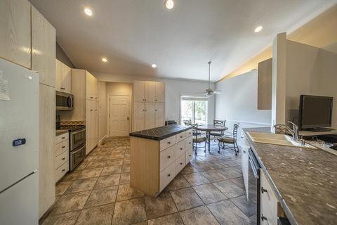 5620 Smith Mountain Rd, Penhook, VA 24137 photo 10