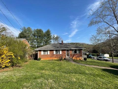 1052 Estates Rd SE, Roanoke, VA 24014 photo 7