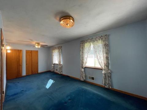 1052 Estates Rd SE, Roanoke, VA 24014 photo 4