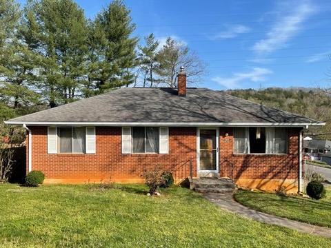 1052 Estates Rd SE, Roanoke, VA 24014 photo 1