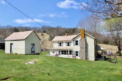 2011 Broadhead School Rd, Middlebrook, VA 24459 photo 3