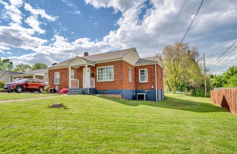 418 Mapleton Ave NE, Roanoke, VA 24012 photo 1