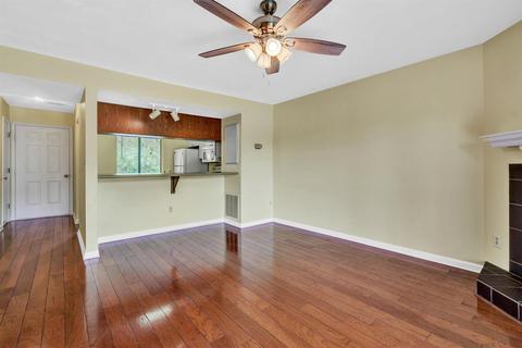 202 Harbor Ridge Dr, Goodview, VA 24095 photo 9
