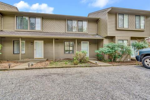 202 Harbor Ridge Dr, Goodview, VA 24095 photo 3