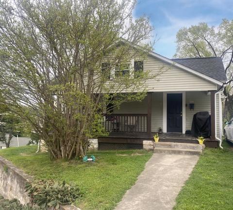 720 E Jackson Ave, Vinton, VA 24179 photo 1