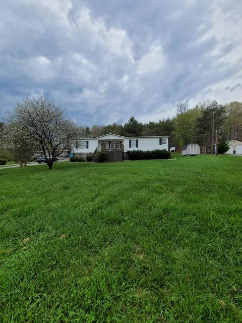 1069 Johnson Mountain Rd, Evington, VA 24550 photo 6