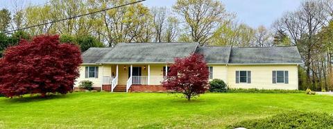1105 Windhurst Dr, Hardy, VA 24101 photo 1
