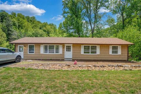 5961 Goodview Rd, Goodview, VA 24095 photo 3