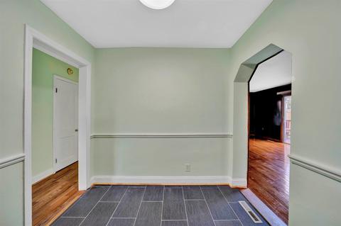2425 Edinburgh Dr NW, Roanoke, VA 24012 photo 14