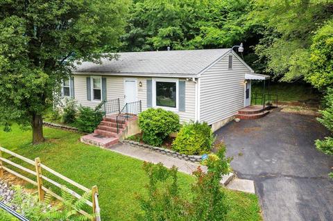 2675 Brandon Ave SW, Roanoke, VA 24015 photo 1