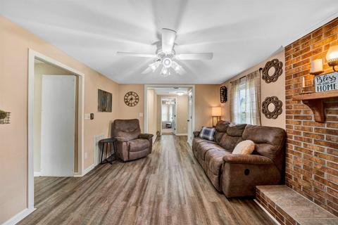495 Agnes Ln NW, Willis, VA 24380 photo 7