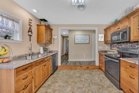 495 Agnes Ln NW, Willis, VA 24380 photo 20