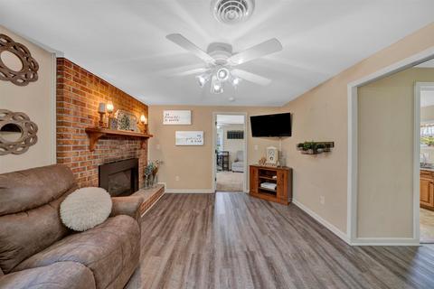 495 Agnes Ln NW, Willis, VA 24380 photo 6