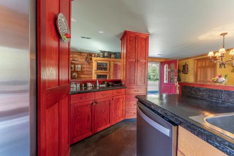 183 Connect Rd, Buchanan, VA 24066 photo 26