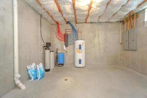 870 Windlass Rd, Moneta, VA 24121 photo 19