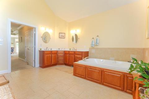 870 Windlass Rd, Moneta, VA 24121 photo 9