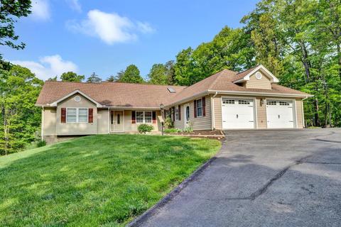 4949 Dan Robin Rd, Salem, VA 24153 photo 2
